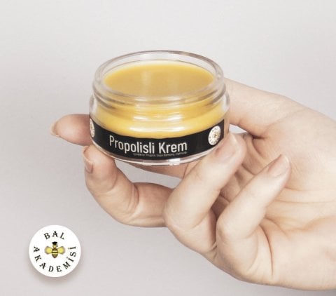 Propolisli Krem 40 ML (Doğal - Katkısız)