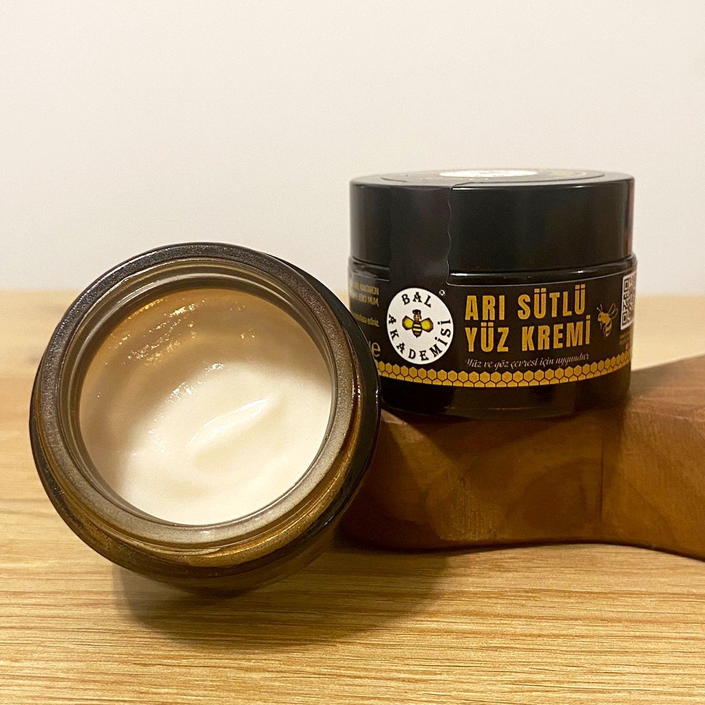 Doğal Arı Sütü Kremi 30 Ml