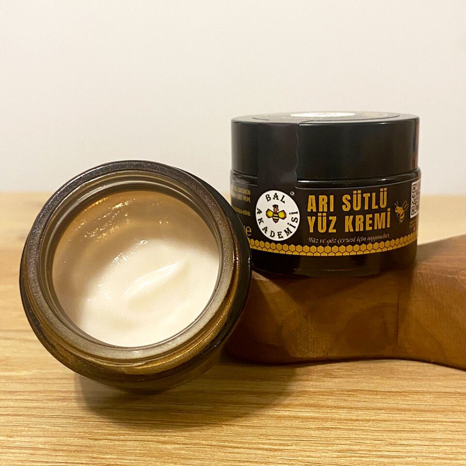 Doğal Arı Sütü Kremi 30 Ml